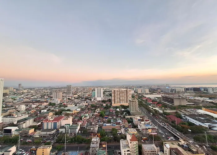 Coast By J 40th Floor Penthouse Manila